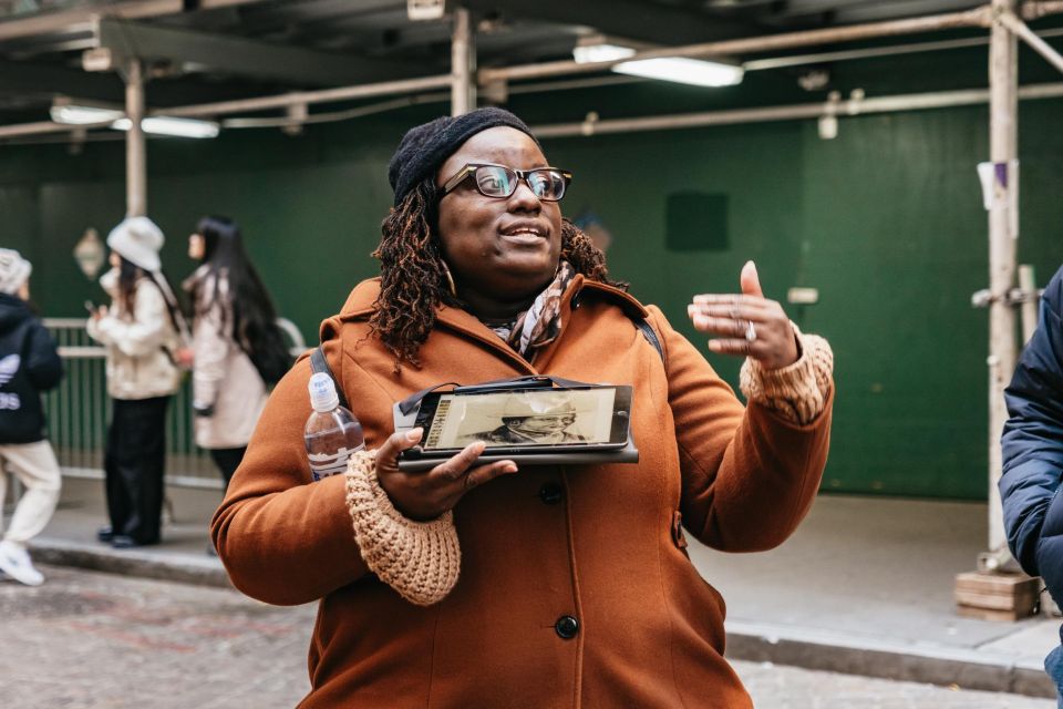 NYC: History of Slavery & Underground Railroad Walking Tour - The guide experience: empathy, clarity, and real storytelling
