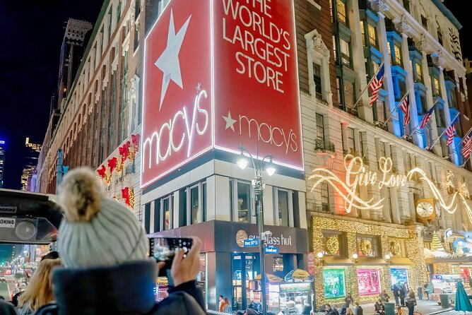 NYC Holiday Lights Sightseeing Bus Tour - Who This Tour Suits Best (and Who Should Skip It)