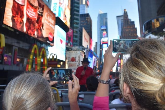 NYC Hop-on Hop-off Downtown Tour plus One Attraction - Riding Downtown: your stop-by-stop game plan