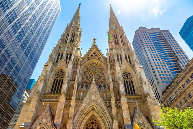 NYC Iconic Sights and Skyline Views with SUMMIT Ticket Option - New York Public Library: the lions, the front door, and what you learn