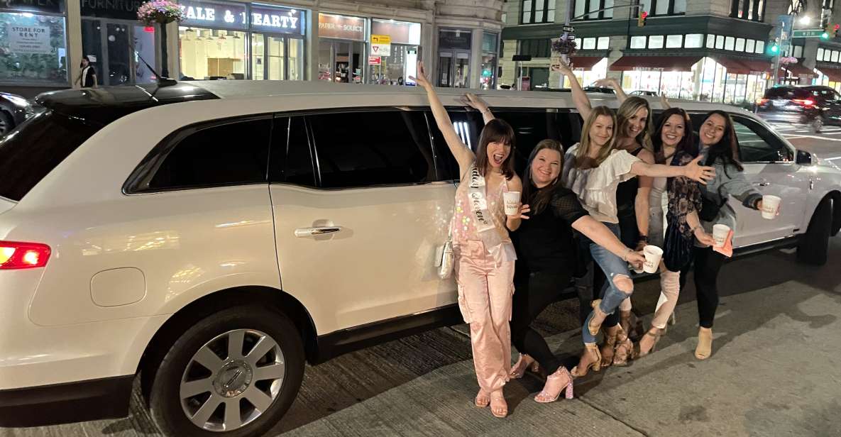 NYC Limousine Tour By Stretch Limo-King And Queen Limo NYC - Stops, timing, and how to get the best photos