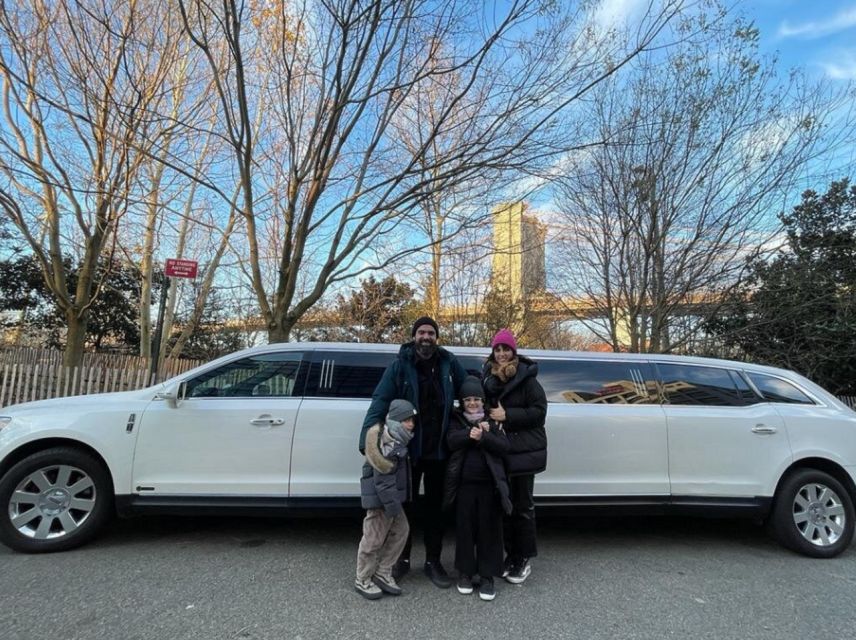 NYC Limousine Tour By Stretch Limo-King And Queen Limo NYC - Price and value: is $999 per group fair?