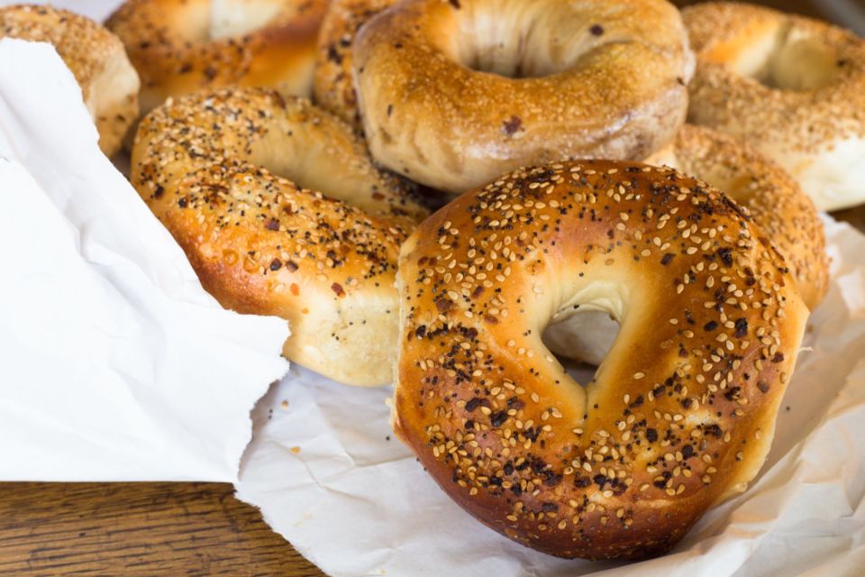 NYC: Lower East Side Devour Food & History Walking Tour - Where you meet and how to make the 3 hours feel effortless