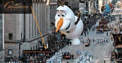 NYC: Macy's Thanksgiving Day Parade Premium Viewing Brunch - The brunch and open bar: good food that buys you time