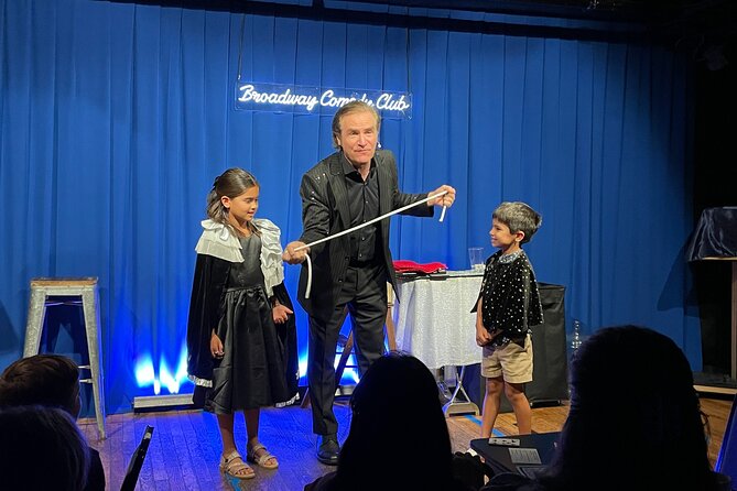 NYC: Magic Show for All Ages - Broadway Magic Hour (Times Square) - Broadway Magic Hour at Times Square: what you’re really paying for