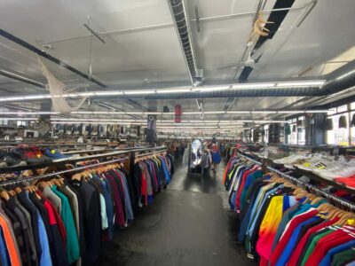 NYC: Manhattan Secondhand Shopping Day Tour - The six-store shopping rhythm (and why four hours feels doable)