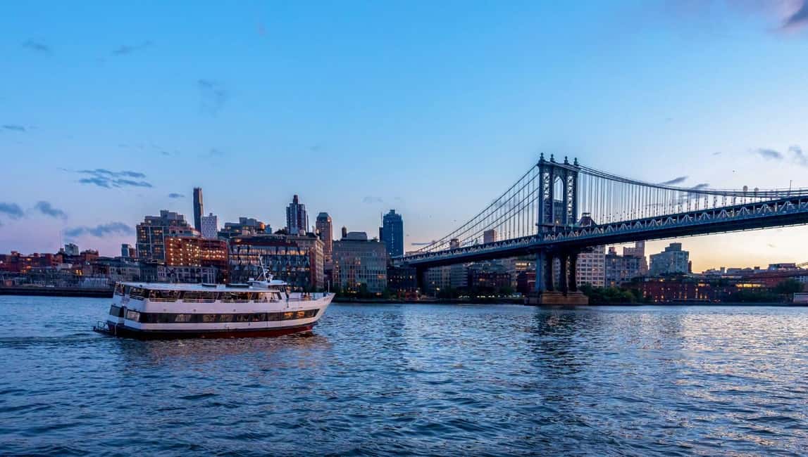 NYC: Manhattan Skyline Dining Cruise - Who This Cruise Suits Best