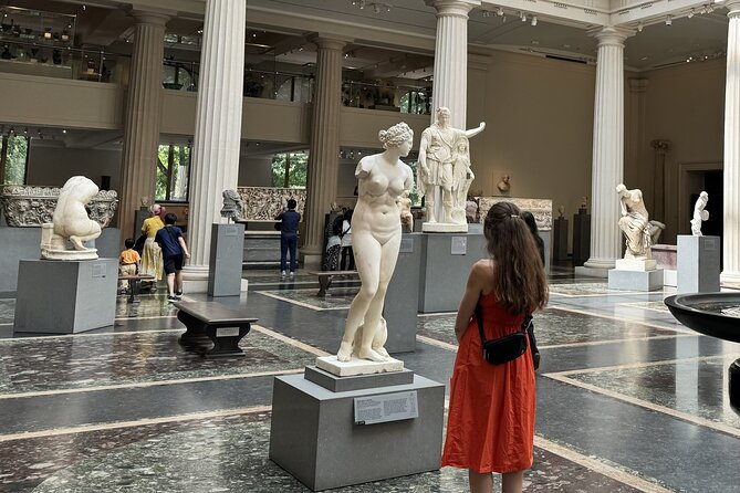 NYC Metropolitan Museum of Art Guided Private Tour - Languages and pace: what you can expect, and what to verify