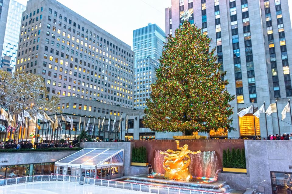 NYC: Midtown Holiday Donut and Hot Chocolate Adventure - Key highlights worth showing up for