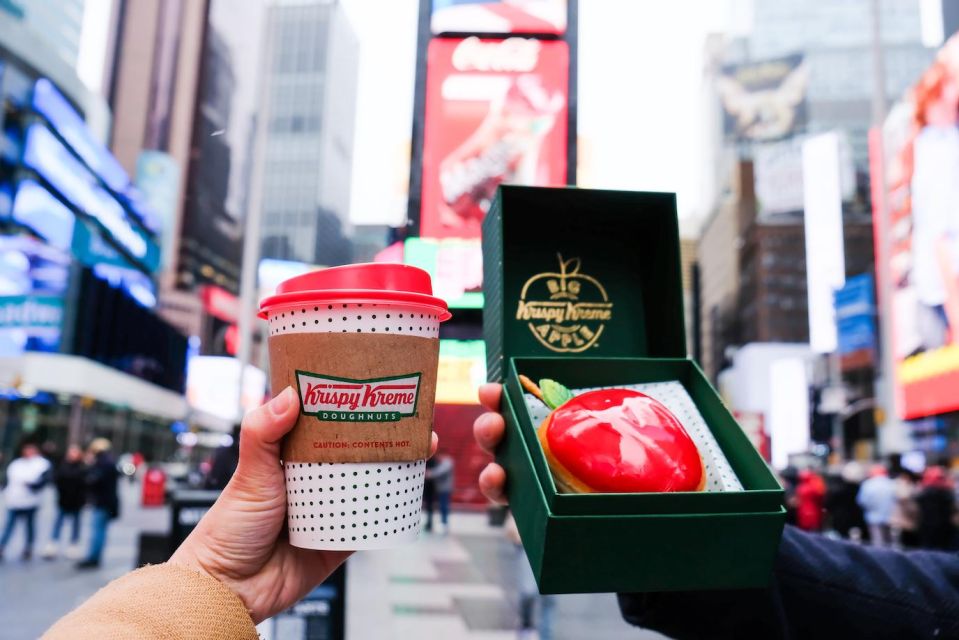 NYC: Midtown Holiday Donut and Hot Chocolate Adventure - How the Fifth Avenue store-window walk feels like a holiday cheat code