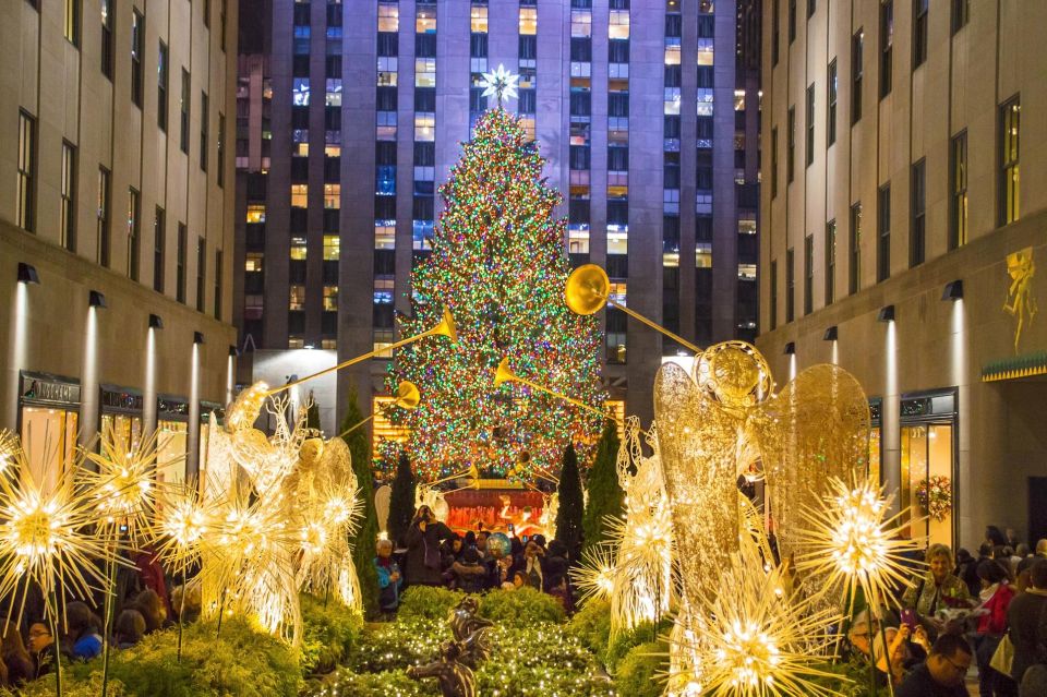 NYC: Midtown Holiday Donut and Hot Chocolate Adventure - Price and value: what $70 buys in Midtown