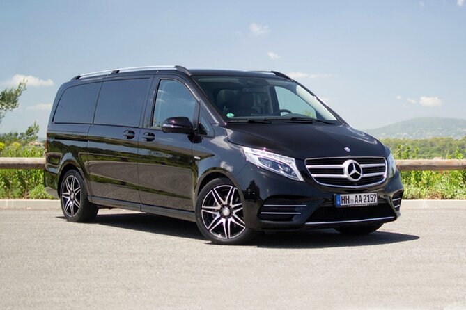 NYC New York Airport EWR Private Transfer to Manhattan | Brooklyn - Price and value: when $122.35 per group makes sense