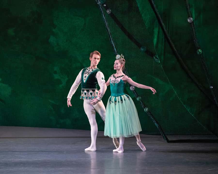 NYC: New York City Ballet at Lincoln Center - Scale matters: nearly 100 dancers and a 62-member orchestra