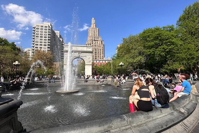 NYC: New York History & Landmarks Guided City Tour by E-Cart - Washington Square Park and Greenwich Village: The Arch, the Energy, and the People