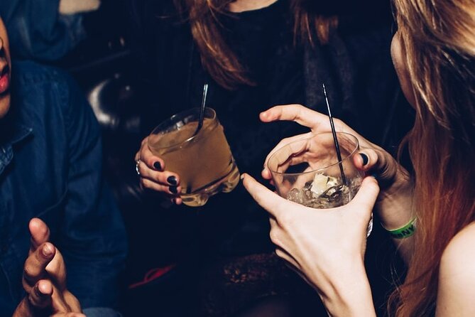 NYC: Party at the Best Rooftops and Clubs in New York City - The club finish near Broadway: the movie-night payoff