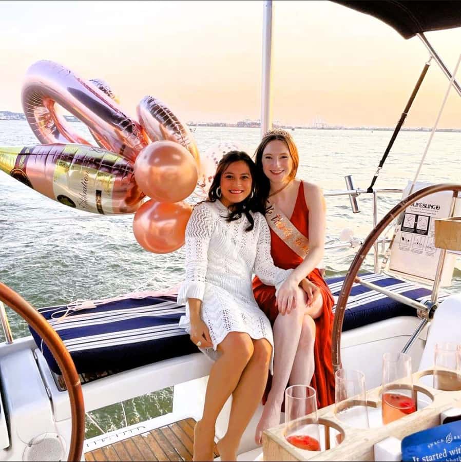 NYC: Private Champagne Sail to the Statue of Liberty - Who this cruise suits best (and who should skip it)