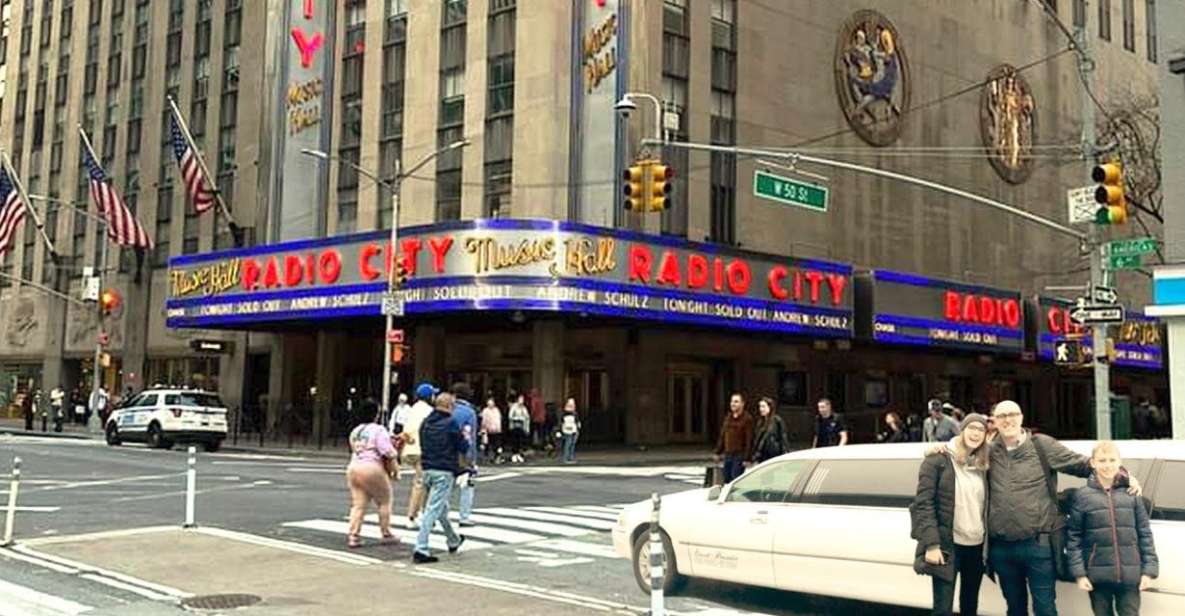 NYC: Private Home Alone 2 Stretch Limousine Tour with Pizza - Key highlights worth your attention