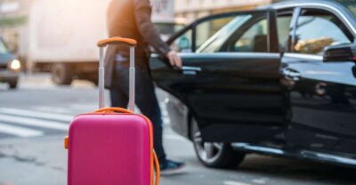 NYC: Private JFK Airport Transfer From/To Manhattan - Meeting your driver at JFK: baggage claim to curbside pickup