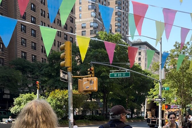 NYC Private Walking Tour: Local Insights, History & Food - The route and timing: what 6 to 7 hours feels like