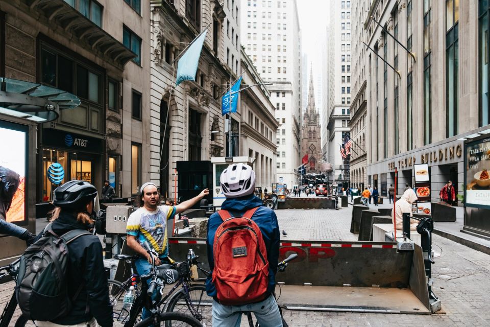 NYC: Radical and Weird History Bike Tour of Manhattan - Safety and comfort: how to make the ride easy