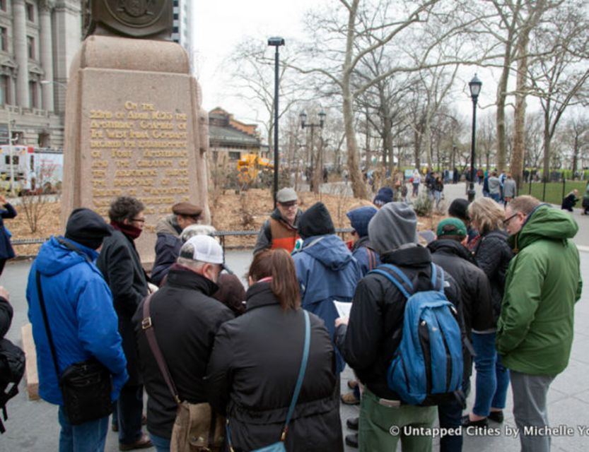 NYC: Remnants of Dutch New Amsterdam Guided Walking Tour - How guides keep the pace right (Richard and Mandy)