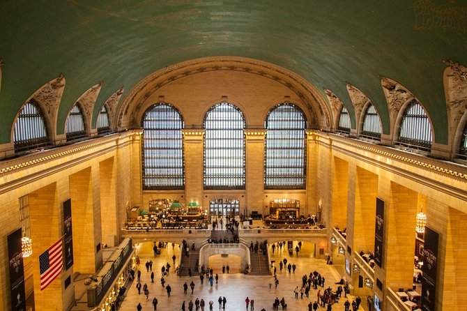 NYC Secrets of Grand Central Private Walking Tour - Why Grand Central Secrets Work Best With a Local Guide