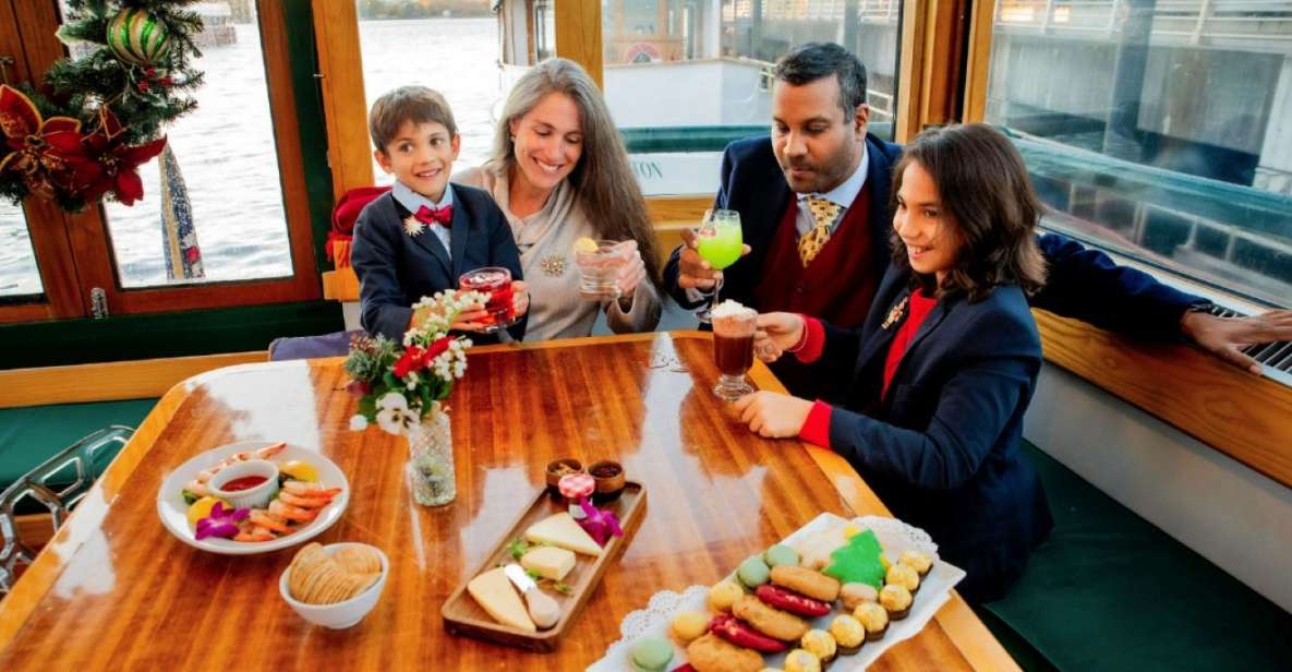 NYC: Sightseeing Holiday Cruise with Drink - Your Drink, Food Options, and How to Plan a Budget