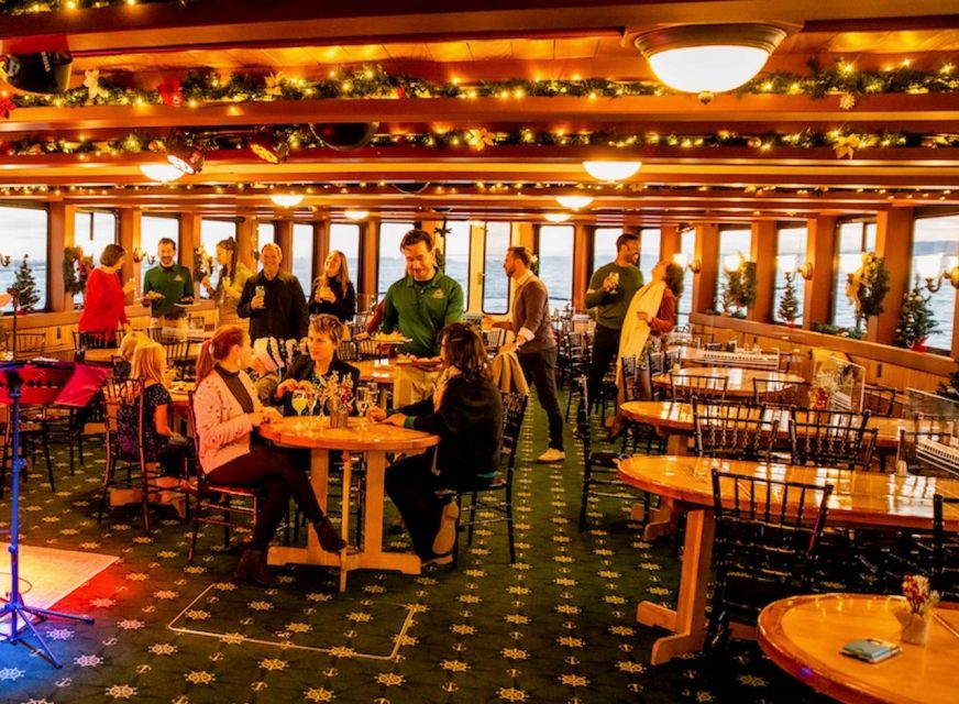 NYC: Sightseeing Holiday Cruise with Drink - Should You Book This Holiday Harbor Cruise?