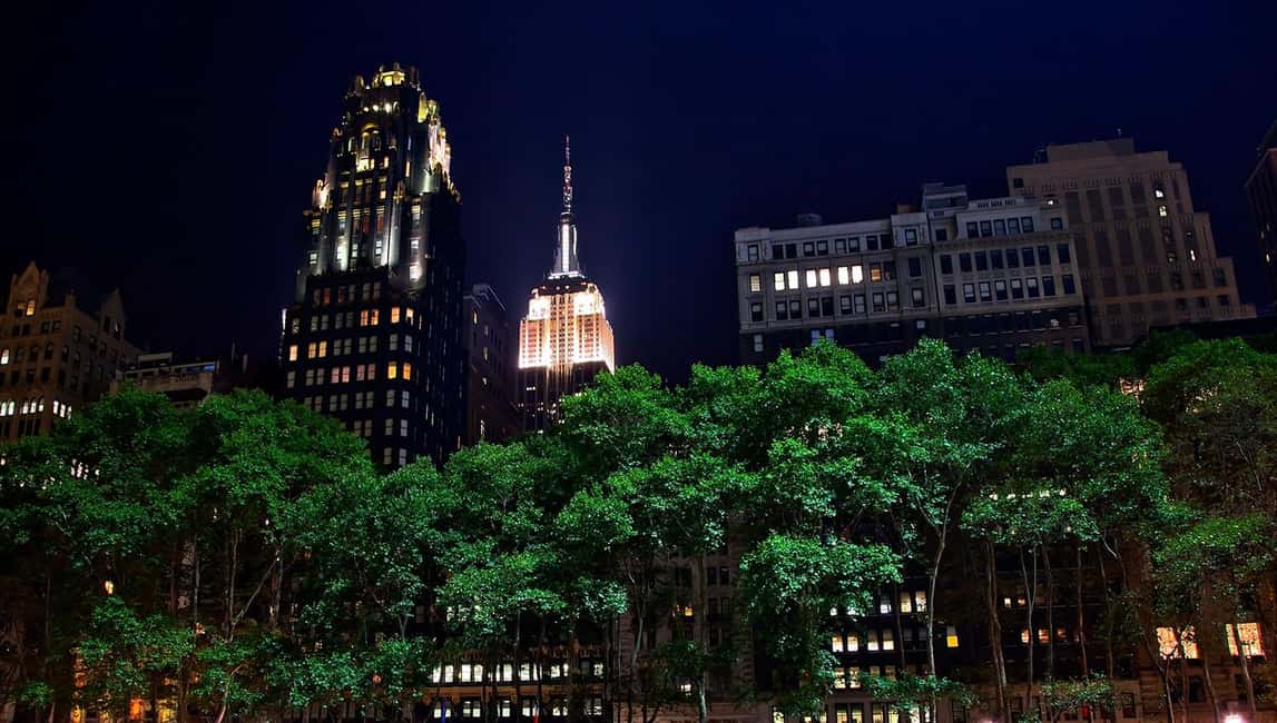 NYC: Skyline Night Tour on Double-Decker Bus - Who This Tour Suits Best (and Who Should Skip It)