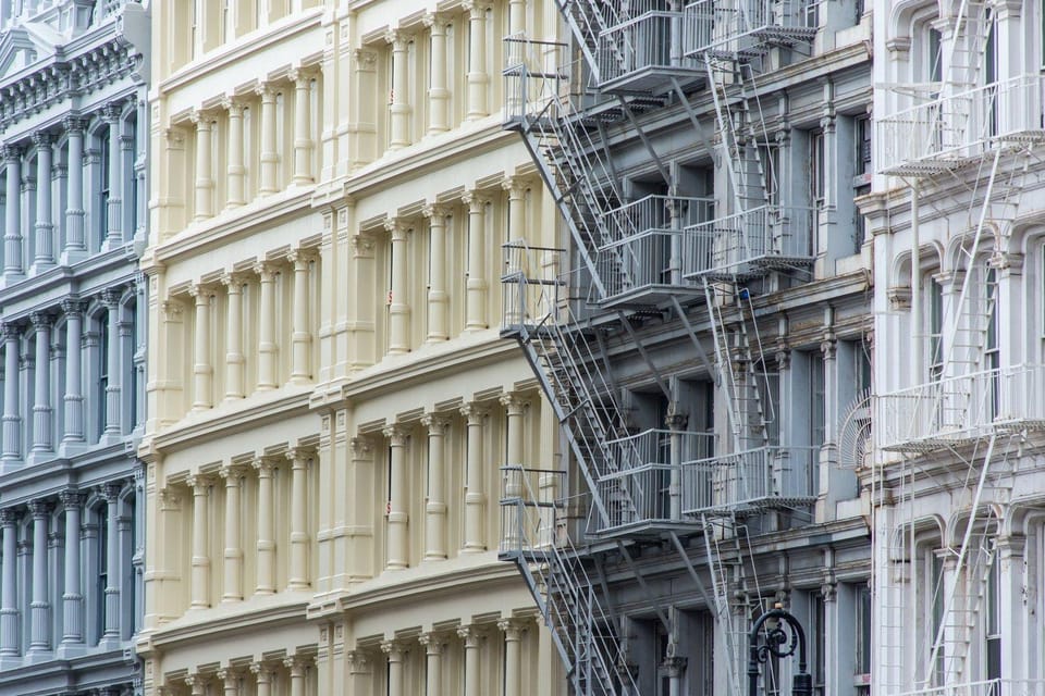 NYC: Soho, Little Italy and Chinatown Guided Walking Tour - Secret Garden Break and a Local Sculpture Park