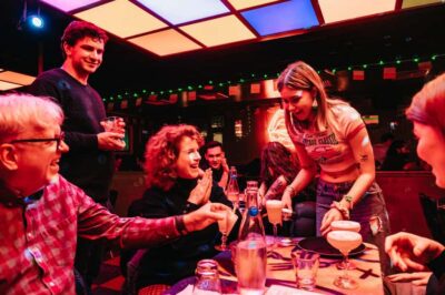 NYC: Speakeasy Drinks and Prohibition History Tour - Where you meet on 8th Avenue (and how to find it without stress)