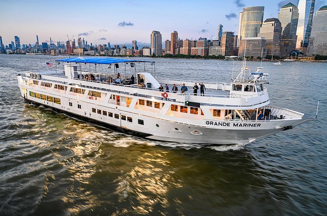 NYC Statue Liberty 90-Minute Sightseeing Cruise - One World Observatory mention: skyline views with context