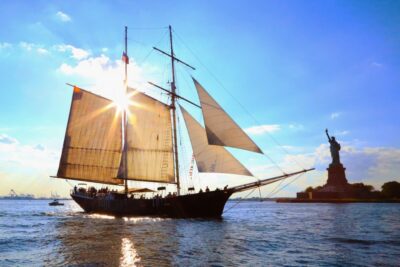 NYC: Statue of Liberty Day Sail with Onboard Bar - Finding your way to Pier 17 (and the gangway) without stress