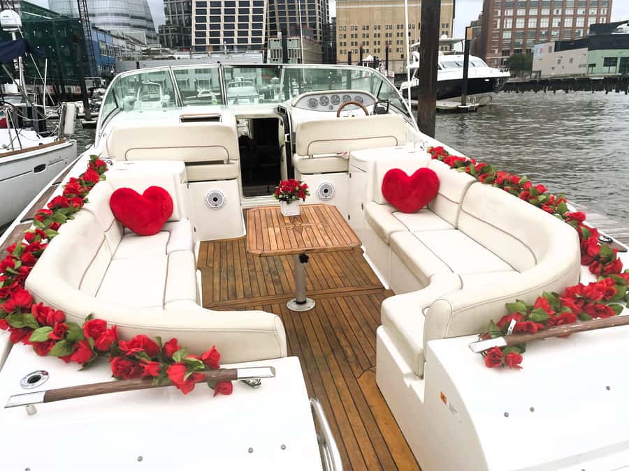 NYC: Statue of Liberty Private Yacht Tour - Key points that make this yacht tour worth it