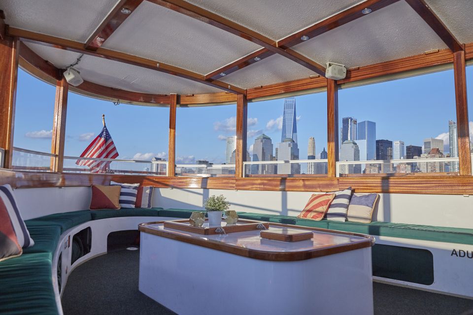 NYC: Sunset Cruise on a Small Yacht with a Drink - Key things that make this sunset cruise worth your time