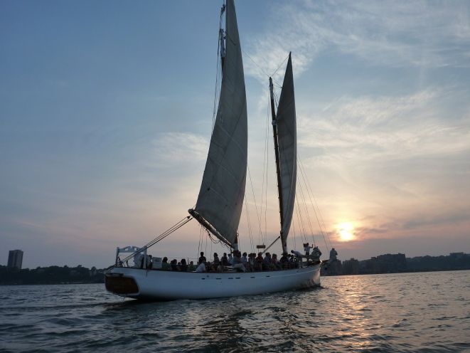 NYC: Sunset Sail Aboard Schooner Adirondack - Key Things to Know Before You Go