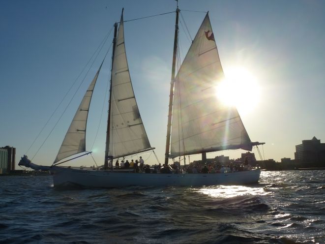 NYC: Sunset Sail Aboard Schooner Adirondack - Practical Tips to Make Your Sail Smoother