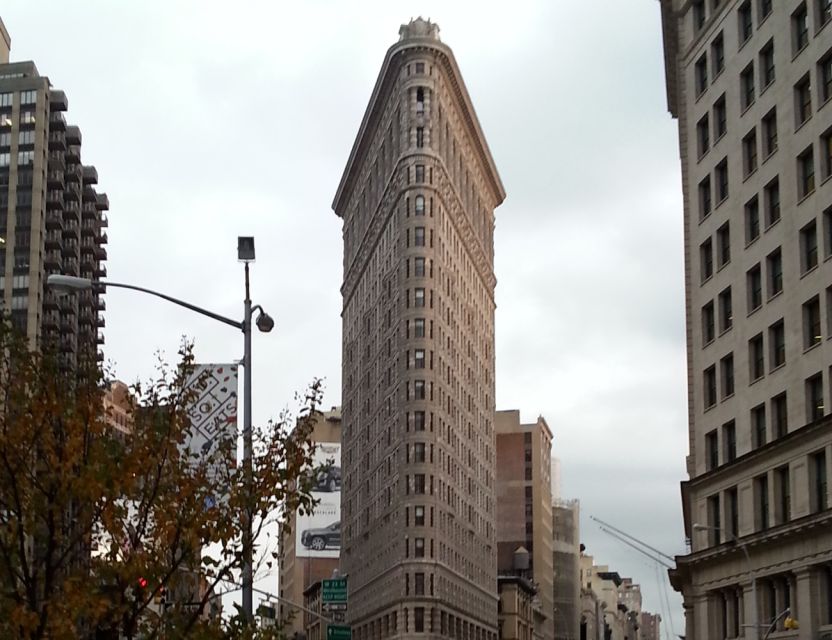NYC Superheroes: Marvel and DC Comics Origins Tour - Flatiron Building and J. Jonah Jameson Jr: the newspaper-paper trail to superheroes