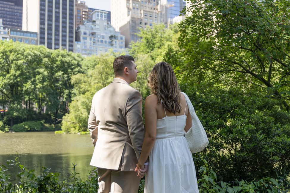 NYC: Surprise Proposal Photoshoot - Capture the Yes Forever - Who this is best for (and who might want a different setup)