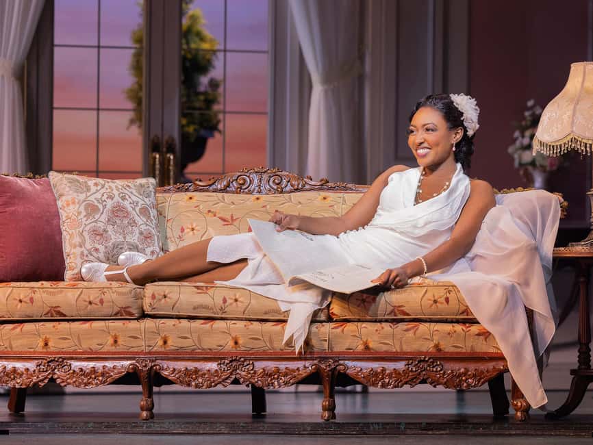 NYC: The Great Gatsby at the Broadway Theatre Ticket - Your ticket experience at the Broadway Theatre
