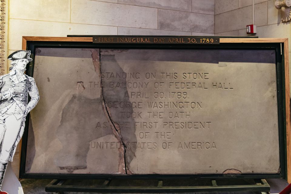 NYC: The Story of Alexander Hamilton Private Walking Tour - Trinity Church to the Hamilton gravesite: the emotional start of the walk