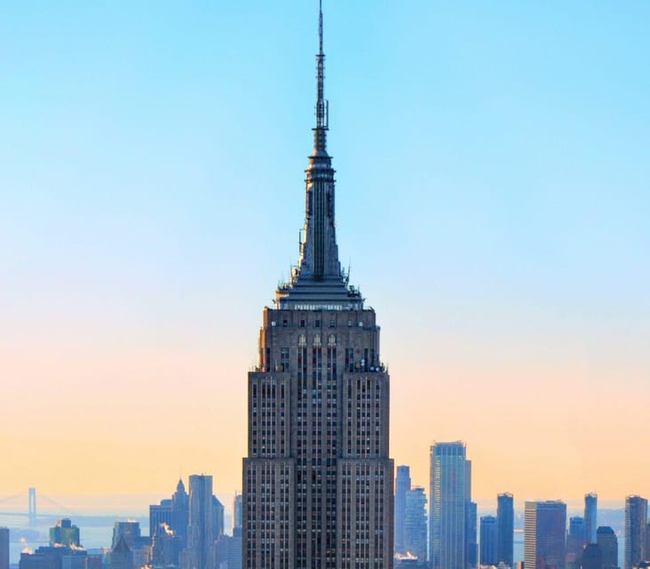 NYC: Top 30 Sights Tour and Empire State Building 86th Floor - The Smart Way to See 30+ NYC Sights Without Getting Lost