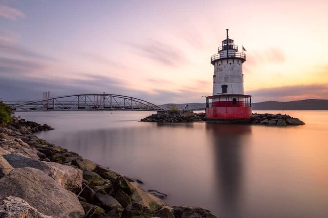 NYC: Train Trip with Sleepy Hollow and Walkway Over Hudson - A 7-Hour Rail Day That Moves Faster Than a Self-Plan
