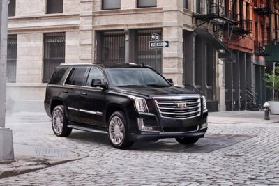 NYC VIP Private Luxury airport arrival ride by Stretch Limousine - Choosing your ride: sedan, luxury SUV, luxury van, or stretch limousine
