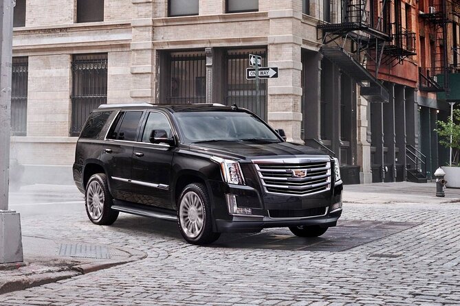 NYC VIP Private Luxury airport arrival ride by Stretch Limousine - Choosing your ride: sedan, luxury SUV, luxury van, or stretch limousine