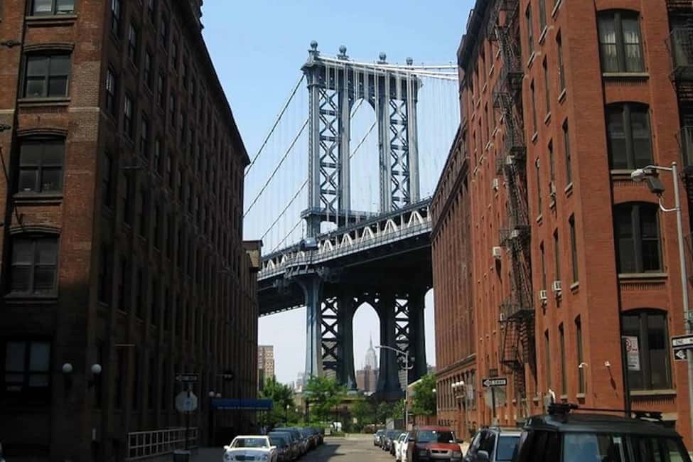 NYC: Visit Museum of Modern Art & 3hr Manhattan Walking Tour - Little Italy and the Flatiron finish: a clean ending point