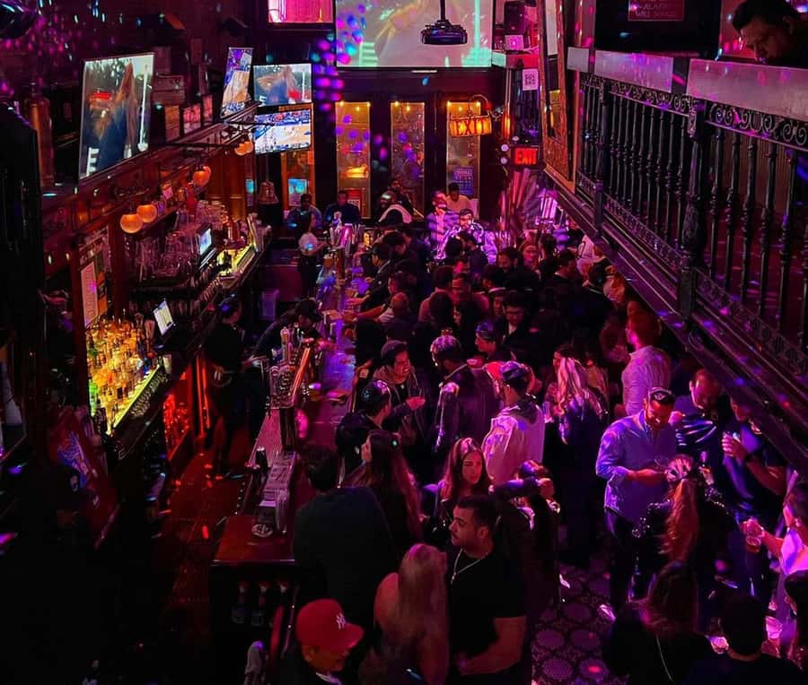 NYC West Village Pub Crawl Experience - Key highlights you’ll actually care about