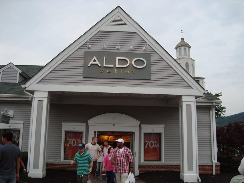 NYC: Woodbury Outlets Private Shopping Tour - Who this tour fits best (and who should skip it)