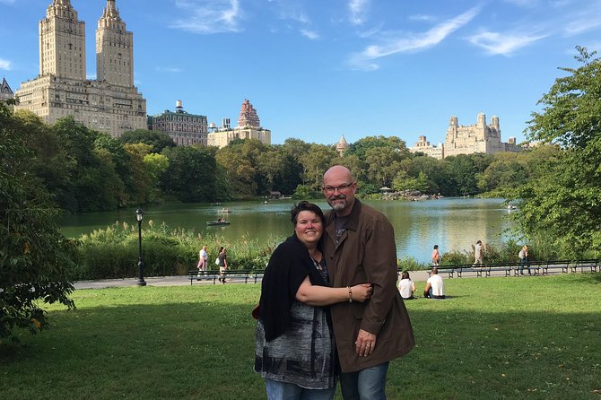 Pedicab Guided Tour of Central Park - Comfort in a small cab: seats, blankets, and how it affects the vibe