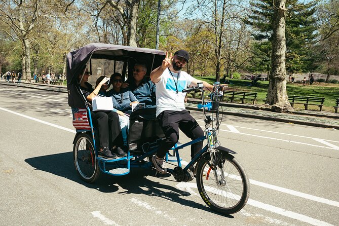 Private Central Park Guided Pedicab Tour - The start point: getting oriented near 6th Avenue